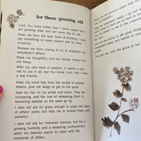 Into The Woods HC Book of Prayers Inspiration Verses 1973 Mint - Picture 7 of 10